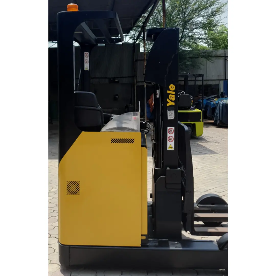 Yale stackers for sale in Pakistan